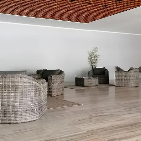 Apartamento T0+1 Na Praia Da Rocha Διαμέρισμα