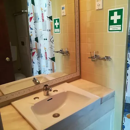Apartamento T0+1 Na Praia Da Rocha * Portimão